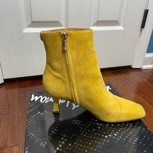 Sam Edelman Lizzie Yelllow Suede Boots